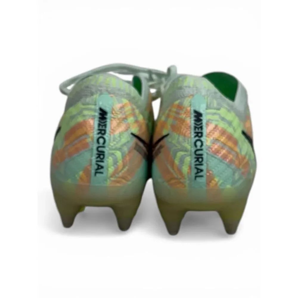The Nike Zoom Mercurial Vapor 15 Elite Men’s 8 Cleats - Picture 13 of 16